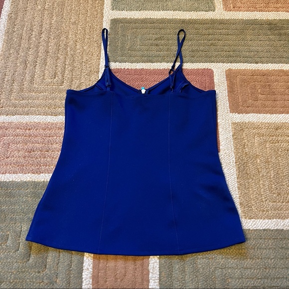 Express Zip Front Tank - Picture 2 of 5